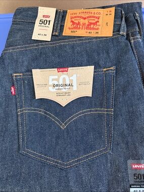 Levi's 501 Original Straight Men's Jeans in dark blue denim